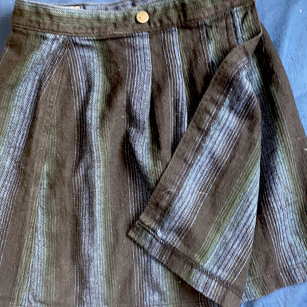 short skirt